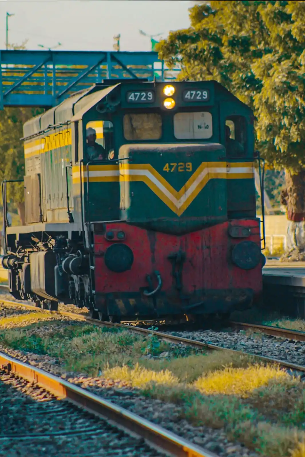 Locomotive GMU-30